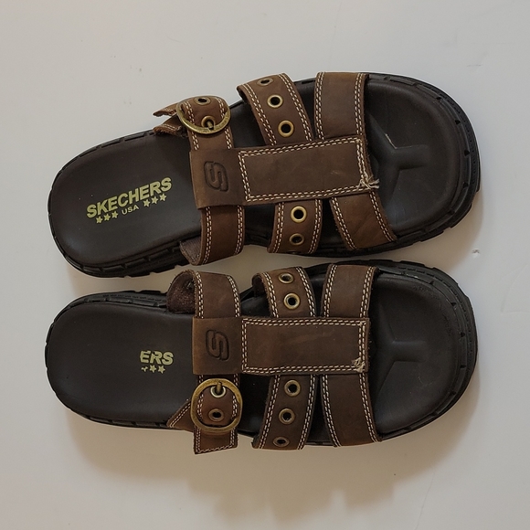 Skechers Shoes - Skechers Chunky Leather Platform Sandals / Size 8